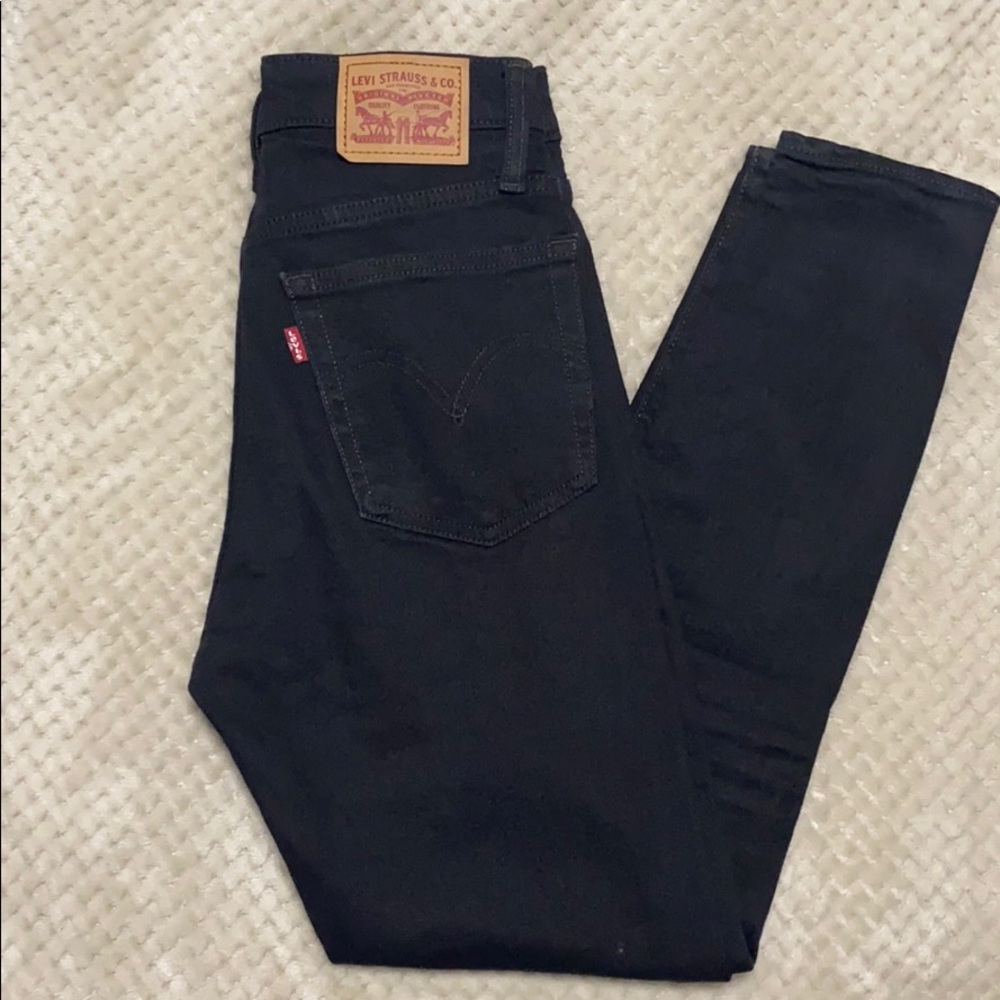 Levi Wedgie Skinny